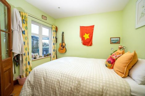 Photo of property in 15 Thane Road, Roseneath, Wellington, 6011