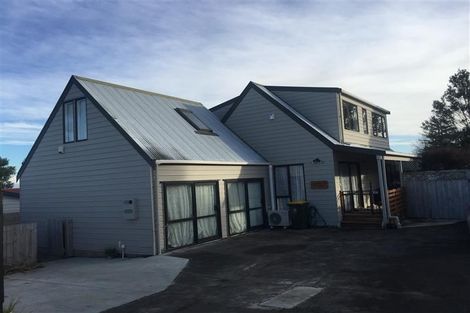 Photo of property in 60b Megan Avenue, Pakuranga Heights, Auckland, 2010