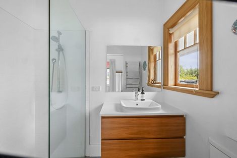 Photo of property in 68 Wallace Place, Westown, New Plymouth, 4310