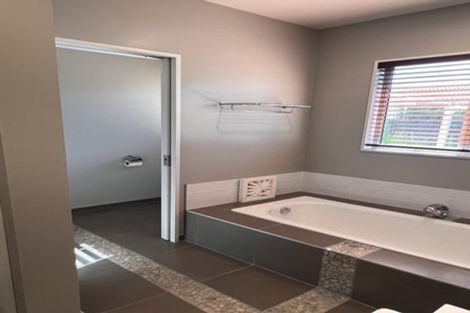 Photo of property in 33 Millstream Drive, Northwood, Christchurch, 8051