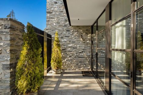 Photo of property in 95 Frankton Road, Queenstown, 9300