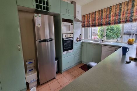 Photo of property in 118 Meadowland Drive, Somerville, Auckland, 2014