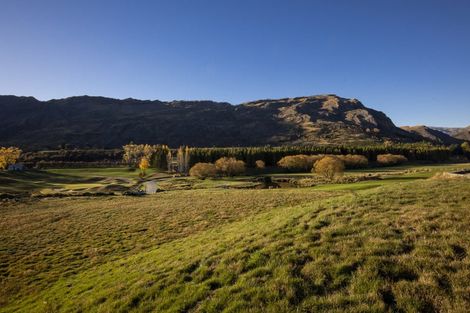 Photo of property in 14 Dalgleish Lane, Arrowtown, 9371