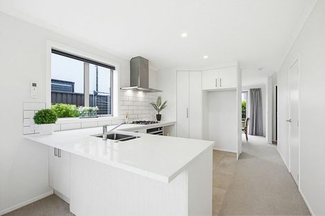 Photo of property in 13 Karearea Avenue, Kenepuru, Porirua, 5022