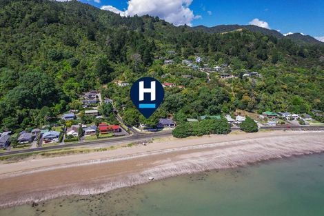 Photo of property in 324 Thames Coast Sh25 Road, Thornton Bay, Thames, 3575