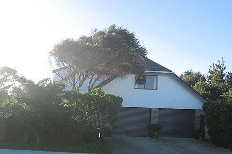 Photo of property in 40 Olive Terrace, Paraparaumu Beach, Paraparaumu, 5032