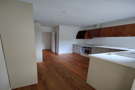 Photo of property in 32 Monarch Avenue, Hillcrest, Auckland, 0627