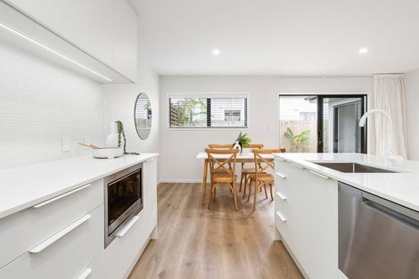 Photo of property in 20 First Avenue, Avenues, Whangarei, 0110