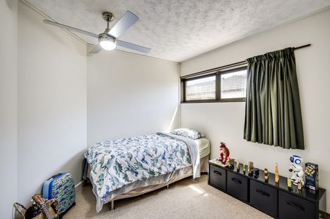 Photo of property in 1/117 Guppy Road, Taradale, Napier, 4112