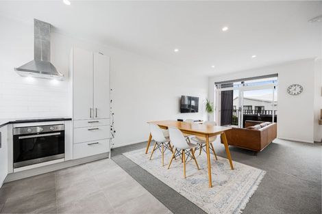 Photo of property in 25 Marine Parade, Hobsonville, Auckland, 0616