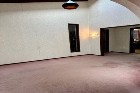 Photo of property in 6 Matanui Street, Northcote, Auckland, 0627