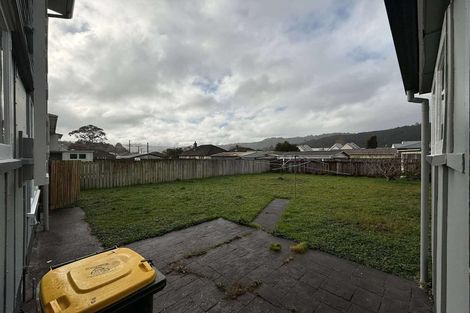 Photo of property in 9 Wainhouse Street, Stokes Valley, Lower Hutt, 5019