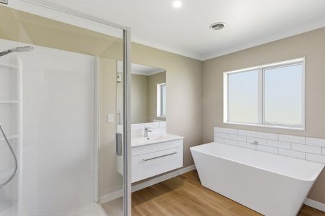 Photo of property in 1 Te Naihi Place, Paraparaumu, 5032