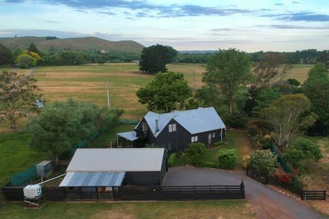Photo of property in 100 Kereru Road, Maraekakaho, Hastings, 4171