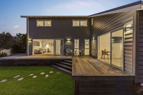Photo of property in 88 Nile Road, Milford, Auckland, 0620