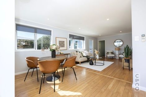 Photo of property in 23 Kaipara Portage Road, Riverhead, 0820