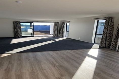 Photo of property in 36 Fairbairn Road, Rolleston, 7614