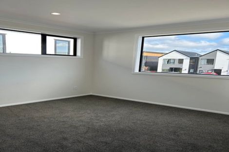 Photo of property in 6 Doug Jensen Street, Wallaceville, Upper Hutt, 5018