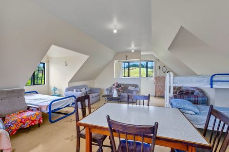 Photo of property in 65 M Greenwood Road, Leigh, 0972