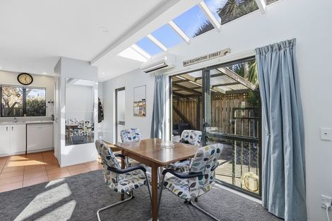 Photo of property in 24a Richmond Street, Petone, Lower Hutt, 5012