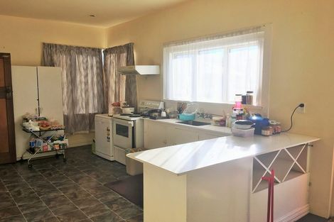 Photo of property in 64 Division Street, Riccarton, Christchurch, 8041