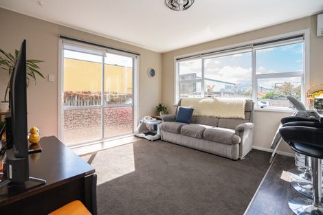 Photo of property in 16f1 Ross Street, Kilbirnie, Wellington, 6022