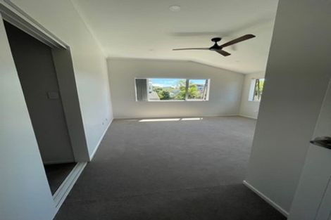 Photo of property in 30 Sorrel Crescent, Bucklands Beach, Auckland, 2012