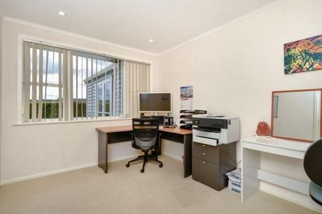 Photo of property in 74 Pooks Road, Ranui, Auckland, 0612