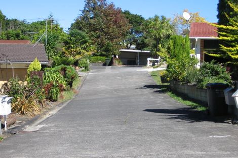Photo of property in 1/27 Nui Mana Place, Te Atatu South, Auckland, 0610