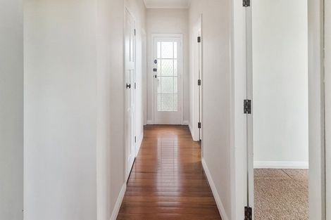 Photo of property in 3 Robert Street, Marton, 4710