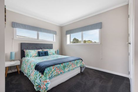 Photo of property in 19 Utopia Park Heights, Welcome Bay, Tauranga, 3112
