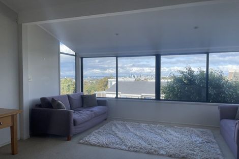 Photo of property in 4/6 City View Terrace, Birkenhead, Auckland, 0626