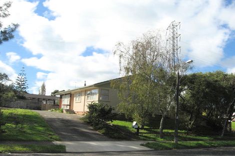 Photo of property in 5 Okataina Street, Pakuranga Heights, Auckland, 2010