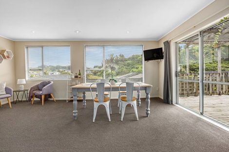 Photo of property in 47 Hicks Close, Whitby, Porirua, 5024