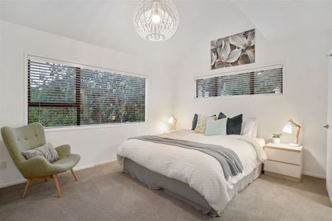 Photo of property in 1/16 Manutara Avenue, Forrest Hill, Auckland, 0620