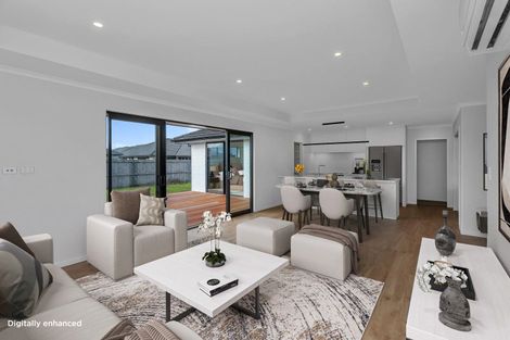 Photo of property in 11 Kapiakauri Road, One Tree Point, 0118