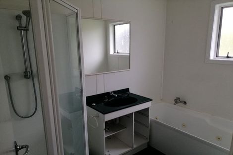 Photo of property in 111 Norana Road, Timberlea, Upper Hutt, 5018