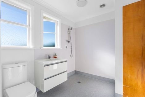 Photo of property in 27 Bledisloe Street, Levin, 5510