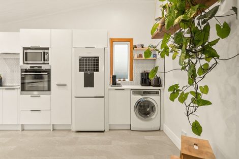 Photo of property in 27 Mortimer Terrace, Aro Valley, Wellington, 6021