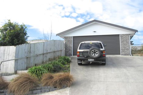 Photo of property in 30 Pointon Glade, Grandview Heights, Hamilton, 3200