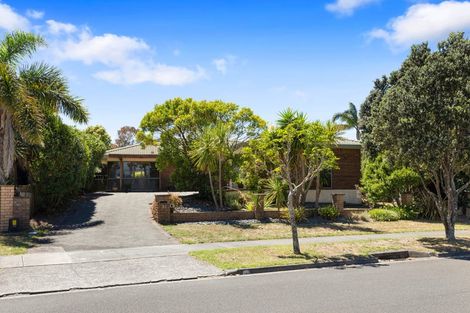 Photo of property in 23 Santa Monica Drive, Papamoa Beach, Papamoa, 3118