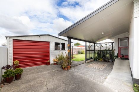 Photo of property in 35 Lyttelton Crescent, Tamatea, Napier, 4112
