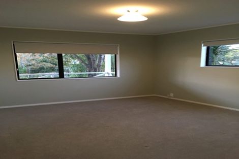 Photo of property in 240 Henderson Valley Road, Henderson, Auckland, 0612