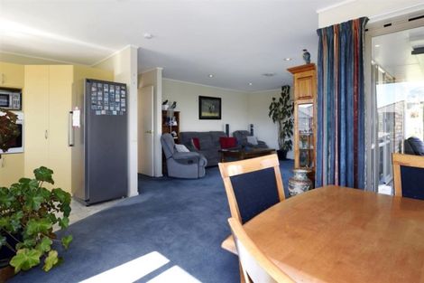 Photo of property in 9 Kendall View, Stoke, Nelson, 7011