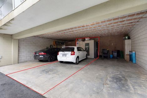 Photo of property in 2/110 Hamilton Street, Tauranga, 3110