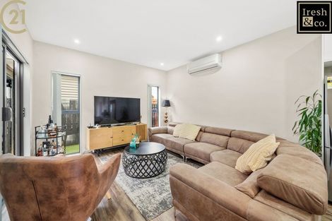 Photo of property in 11a Kent Road, Manurewa, Auckland, 2102