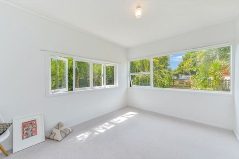 Photo of property in 16 Darley Street, Maeroa, Hamilton, 3200