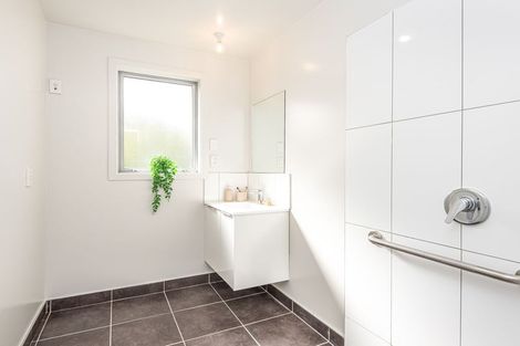 Photo of property in 329 Wainoni Road, Avondale, Christchurch, 8061