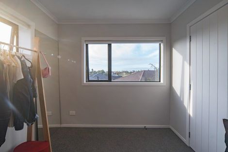 Photo of property in 12 Emmadale Lane, Hamilton East, Hamilton, 3216