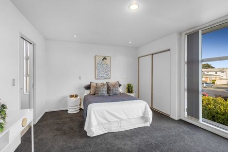 Photo of property in 547 Barbadoes Street, Edgeware, Christchurch, 8013